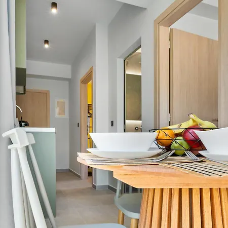 Aparthotel Robin's 4*