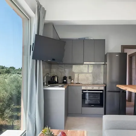 Apartmanhotel Robin's Apólpena