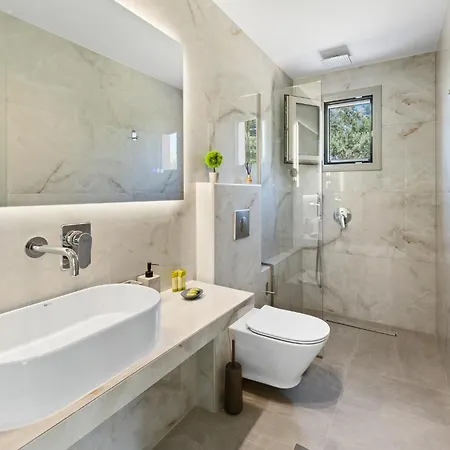 Ξενοδοχείο με διαμερίσματα Robin's Απόλπαινα