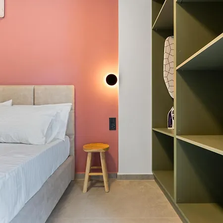 Robin's Hotel apartamentowy Apolpaina